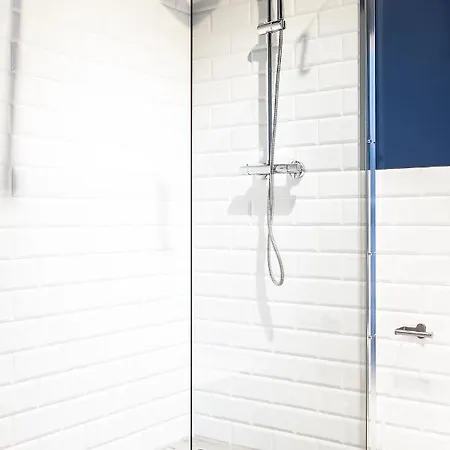 Al-dom Apartament Kasprowicza 111 *